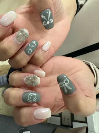 ネイル Eveネイル チップスカルプ専門店のネイルデザイン