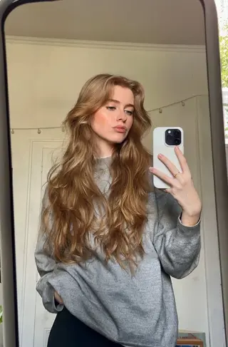 ロング カラー ハイトーン 横浜💞ミオのヘアスタイル