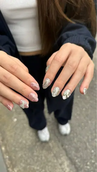 ネイル LAVISH nanamiのネイルデザイン