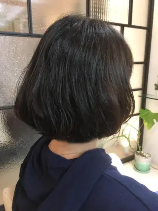 ミディアム パーマ 安永 涼のヘアスタイル