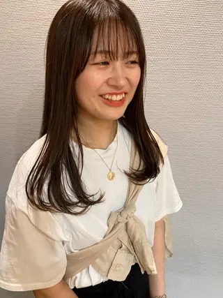 ロング ota miyuuのヘアスタイル