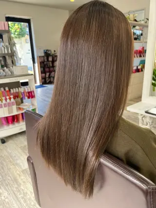 セミロング 艶髪／艶カラー 🕊️MAKIKOのヘアスタイル