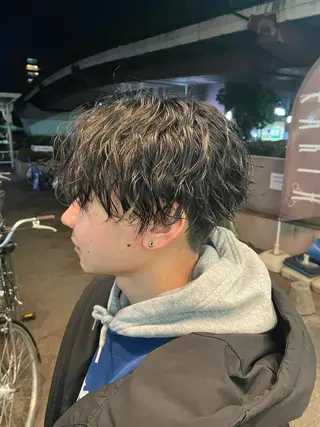 パーマ メンズ 金井 郁弥のヘアスタイル