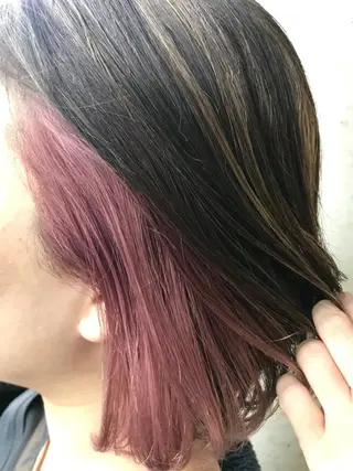 ショート カラー hair works raptureのヘアスタイル