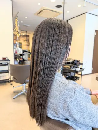 カラー 吉田 彩のヘアスタイル