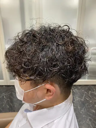 パーマ 失敗しないパーマ 赤塚雄輝のヘアスタイル