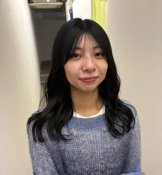 セミロング COTAN所属・yui /ブリーチなしカラーのヘアスタイル