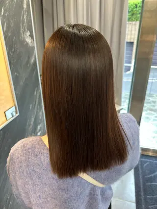 セミロング Wisteria所属・美髪特化✨ 伊織✨縮毛矯正✨のヘアスタイル