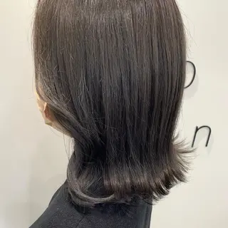 ミディアム YUZA grow hair 【ユーザ グロウ ヘア】所属・縮毛矯正/似合わせ カット/伊藤はるかのヘアスタイル