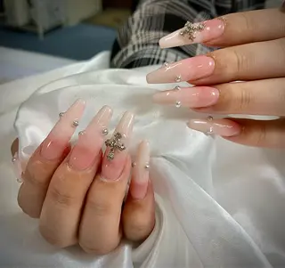 ネイル HANA 川越東口ネイルサロンのネイルデザイン