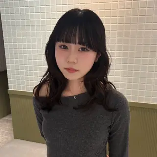 ミディアム ☕️emme/ NOA🍮のヘアスタイル