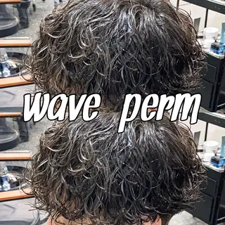 ショート パーマ メンズ パーマ/ダブルカラー ブリーチ⭐️海斗のヘアスタイル