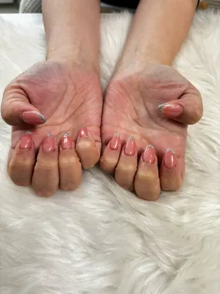 ネイル Rich to安城店所属・長坂 若菜のネイルデザイン