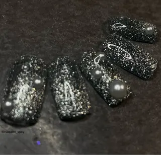 ネイル Spiky とうげ ふうかのネイルデザイン