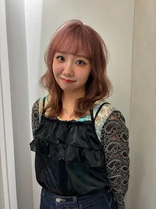 カラー ハイトーン/レイヤー nail 百咲💌のヘアスタイル