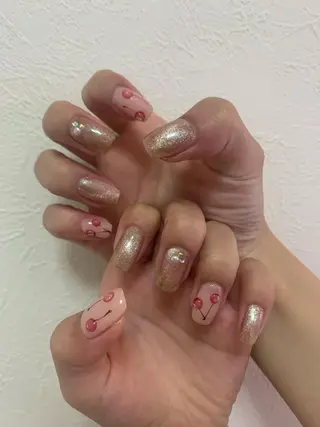ネイル 12nail所属・大塚 彩沙のネイルデザイン