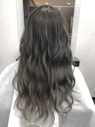 ロング カラー 神野 洸都のヘアスタイル