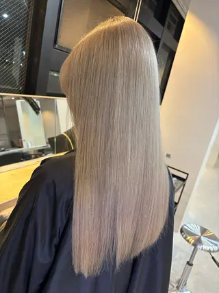 ロング カラー Lia所属・皆木 智晴のヘアスタイル