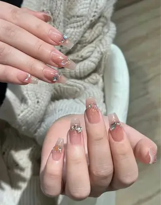 ネイル LUXE NAIL SALONのネイルデザイン