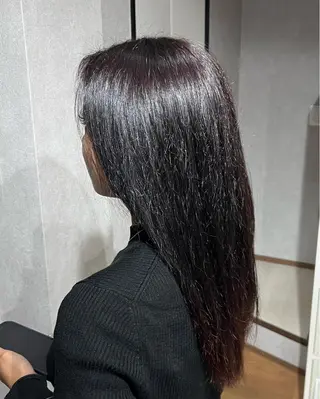 ロング Vis ill所属・イリオモテ レナのヘアスタイル