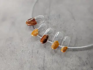 ネイル Aglaia🌸 DENのネイルデザイン