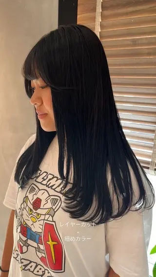 ロング 伊佐治 夕芽のヘアスタイル