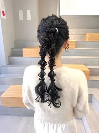 ロング ヘアアレンジ 染谷 遥花のヘアスタイル