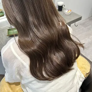 ロング 成瀬 サエのヘアスタイル