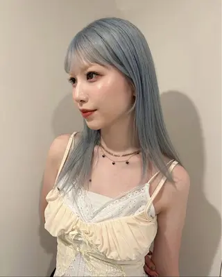 セミロング 梅田/ハイトーン /yuriのヘアスタイル