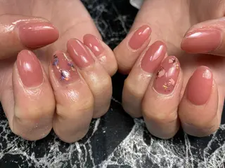 ショート ネイル ✴︎ Delightのネイルデザイン