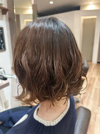 ショート パーマ 篠原 来実のヘアスタイル
