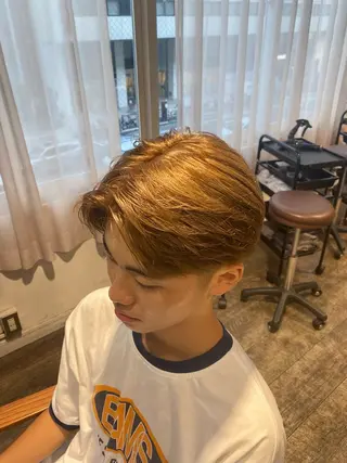 ショート カラー メンズ 江﨑 翔のヘアスタイル