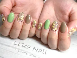ネイル Li'leaNail AINAのネイルデザイン