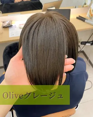 ショート カラー 高橋 芽衣のヘアスタイル