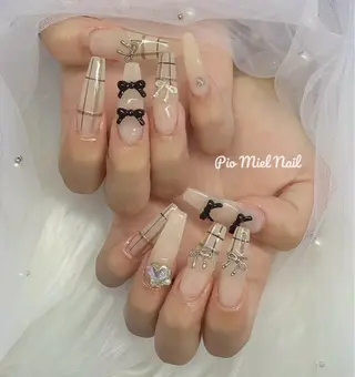 ネイル HANA 長さだしのネイルデザイン