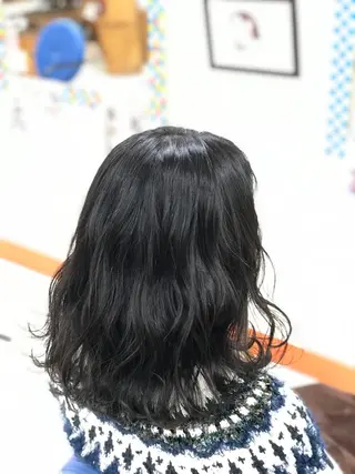 ミディアム カラー 山内 聡史のヘアスタイル