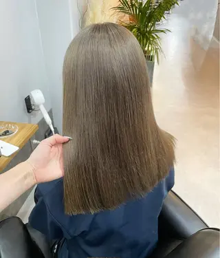 ロング カラー ミルクティーベージュ ❤︎レイヤー　MIAのヘアスタイル