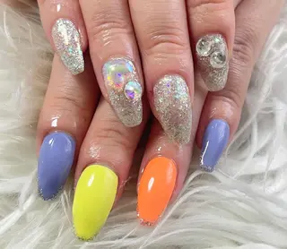 ネイル celica所属・松田 由真のネイルデザイン