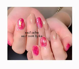 ネイル ﾈｲﾙﾙｰﾑﾘｯｶ 𝐦𝐚𝐲𝐮のネイルデザイン