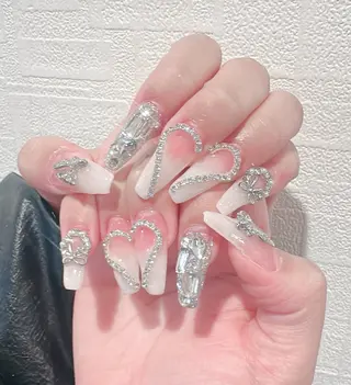 ネイル D-BEAUTY Nailsalonのネイルデザイン