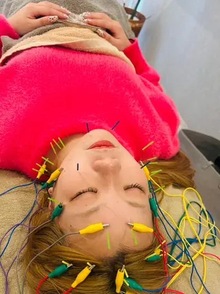 美容鍼灸サロン mahoroba院長のエステ・リラクイメージ