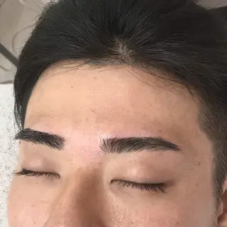 メンズ アイブロウ uland yuzukiのマツエク・マツパデザイン