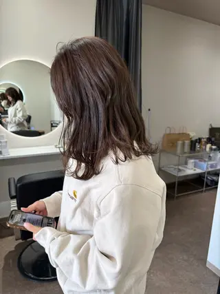 ミディアム Licol所属・12月期間限定 クーポンありリコルのヘアスタイル