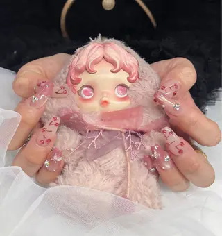ネイル Pawtique Yunaのネイルデザイン