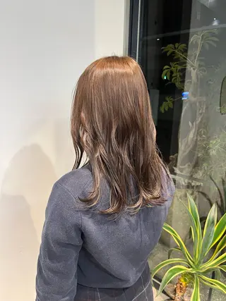 ミディアム カラー e.dit tokyo所属・yui ⭐️のヘアスタイル