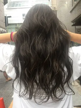ロング カラー ハイライト/透明感 カラー🏝️あんじゅのヘアスタイル