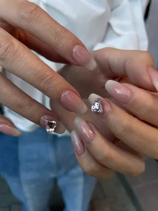 ネイル M. Aikaのネイルデザイン