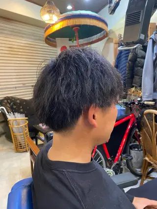 ショート パーマ メンズ ヘアースタジオマタハリパギ所属・森 敦生のヘアスタイル