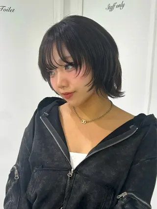 ショート レイヤー／マツエク 💋𝑨𝑵𝑵𝑨のヘアスタイル