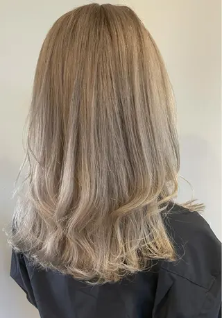 ロング カラー 🔹TOMO🔹 圧倒的経験値🔹のヘアスタイル